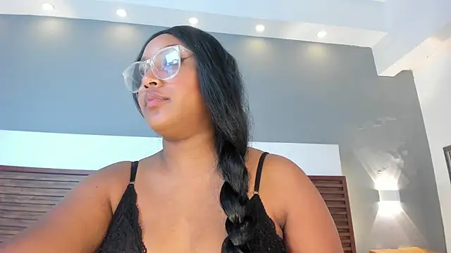 Snapshot of Adelehottman chatting on 10-04-25, 06:11 Adelehottman online show from 10-04-25, 06:11