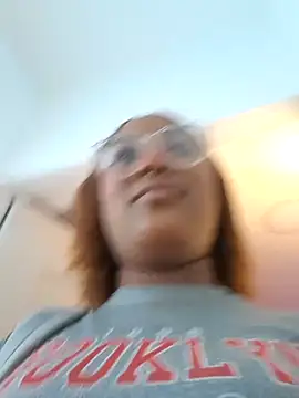 Snapshot of Adelehottman chatting on 01-05-26, 08:34 Adelehottman online show from 01-05-26, 08:34