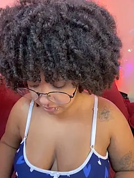 Snapshot of 99_Lilith chatting on 02-13-26, 12:28 99 Lilith online show from 02-13-26, 12:28