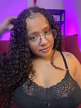 Snapshot of 99_Lilith chatting on 06-02-26, 12:23 99 Lilith online show from 06-02-26, 12:23
