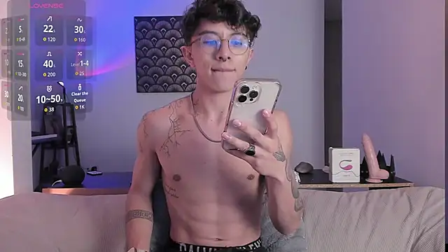 Snapshot of im__thomass chatting on 12-16-25, 05:12 im thomass online show from 12-16-25, 05:12