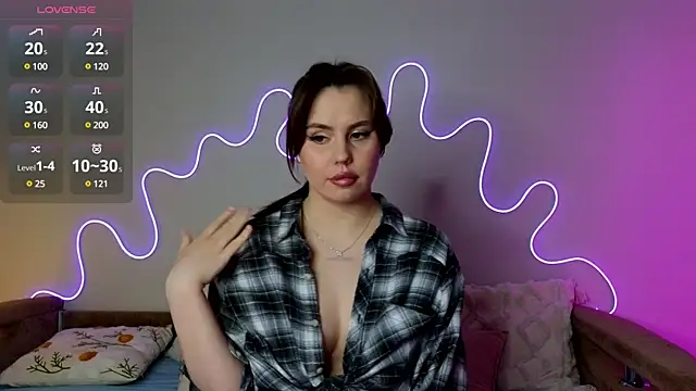 Aisha Riley online show from 03-15-25, 03:06