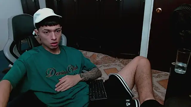 aaron blug online show from 01-10-26, 04:53