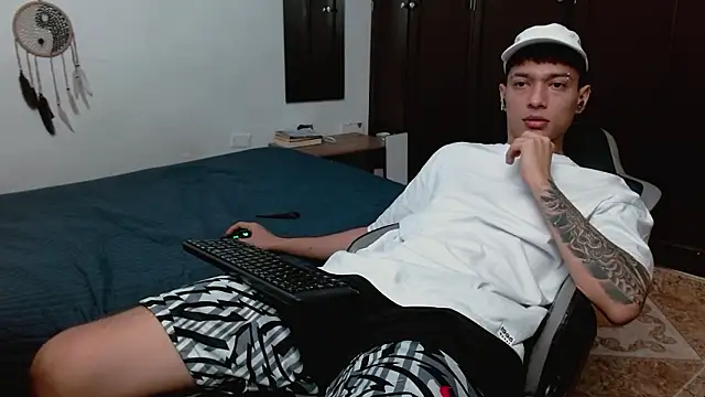 aaron blug online show from 01-31-26, 10:52