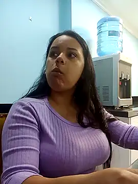 Snapshot of _Miaaleon chatting on 02-25-25, 01:06 Miaaleon online show from 02-25-25, 01:06