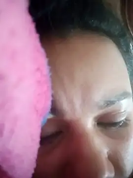  Miaaleon online show from 03-21-26, 10:42