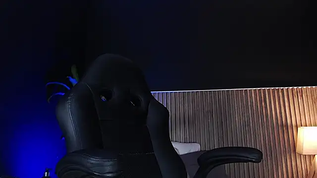 DilanJonnes  online show from 02-04-25, 10:02