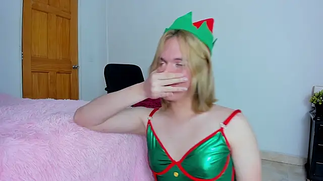 Snapshot of _Little_angel69 chatting on 12-24-24, 03:47 Little angel69 online show from 12-24-24, 03:47