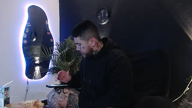 Ash gusbig online show from 03-19-25, 02:05