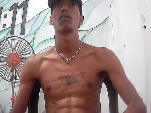 AlbertBigCock online show from 04-03-26, 06:11