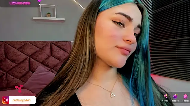 Snapshot of cattaleya___ chatting on 01-29-25, 07:25 cattaleya online show from 01-29-25, 07:25