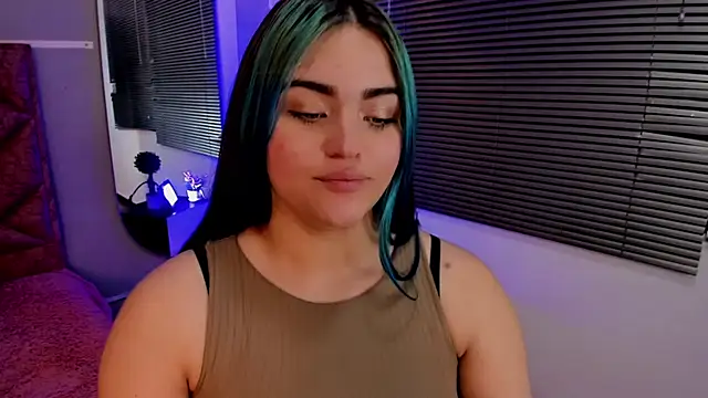 Snapshot of cattaleya___ chatting on 02-19-25, 03:39 cattaleya online show from 02-19-25, 03:39