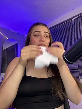 Snapshot of cattaleya___ chatting on 03-04-25, 03:33 cattaleya online show from 03-04-25, 03:33