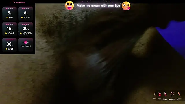 Snapshot of carolinemiller7 chatting on 12-14-24, 10:02 carolinemiller7 online show from 12-14-24, 10:02