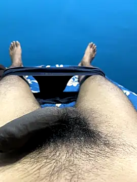 Snapshot of hairydude49 chatting on 10-19-25, 11:05 hairydude49 online show from 10-19-25, 11:05