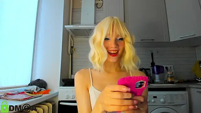  Alice Kitty online show from 12-14-24, 08:45