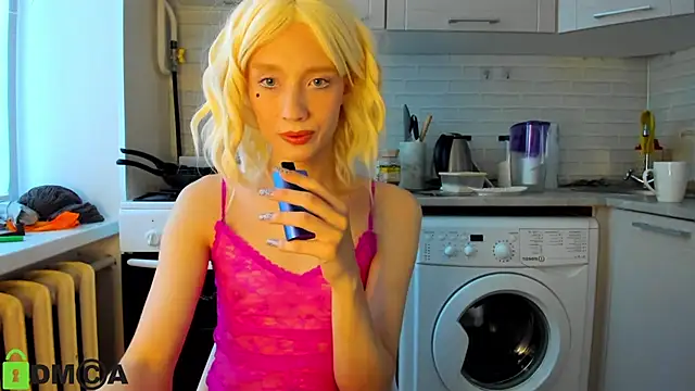  Alice Kitty online show from 12-18-24, 09:25