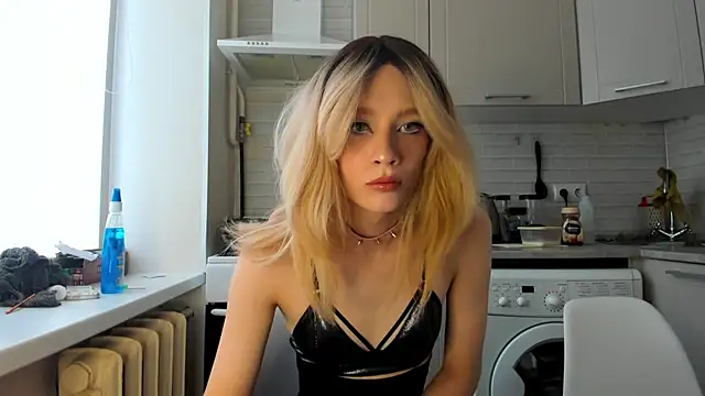  Alice Kitty online show from 01-07-25, 08:45