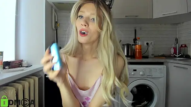  Alice Kitty online show from 01-24-25, 11:48