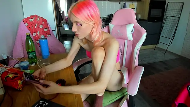  Alice Kitty online show from 05-25-26, 02:56