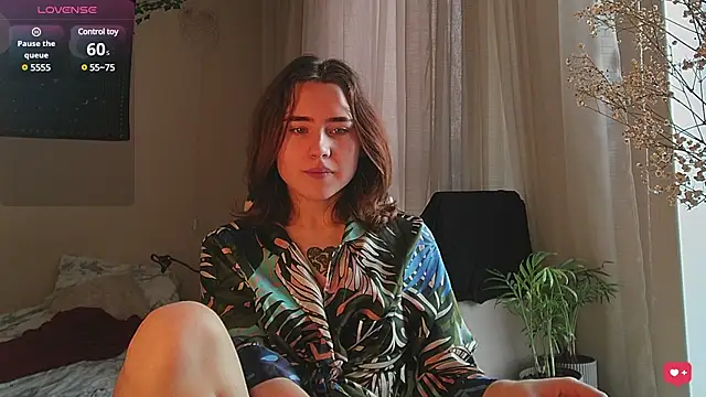 Snapshot of Aurora_workerr chatting on 03-04-25, 01:34 Aurora workerr online show from 03-04-25, 01:34