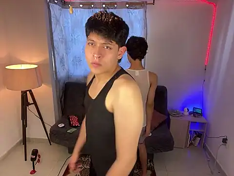 MyLatinHotBoys online show from 03-09-25, 01:37