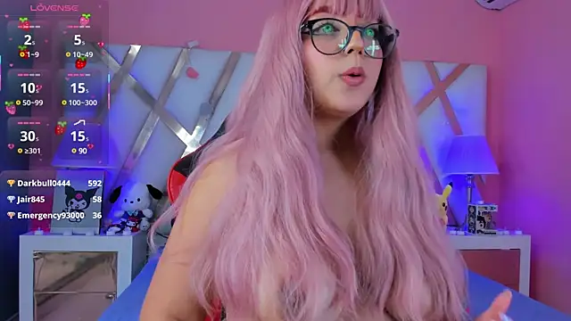 Snapshot of AnngelaSkye chatting on 03-21-25, 07:22 AnngelaSkye online show from 03-21-25, 07:22