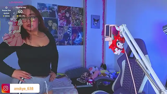 AnngelaSkye online show from 03-26-26, 05:57