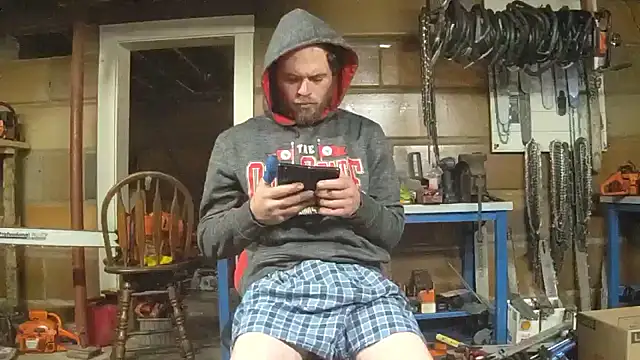 Bigoleslong98765 online show from 12-17-25, 02:12