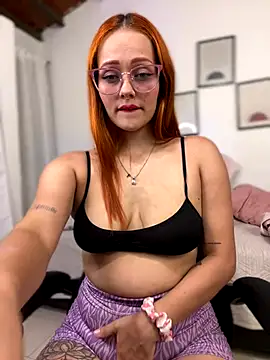 Miss-Abbii online show from 10-15-25, 12:22