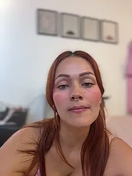 Snapshot of Miss-Abbii chatting on 02-06-26, 09:07 Miss-Abbii online show from 02-06-26, 09:07