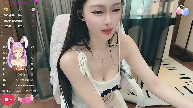 Snapshot of Aisi-20 chatting on 03-10-25, 05:33 Aisi-20 online show from 03-10-25, 05:33