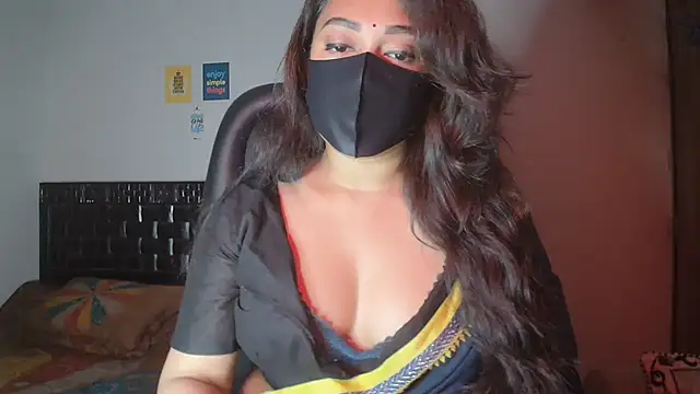 Most-Beautiful-Queen online show from 11-14-25, 07:01