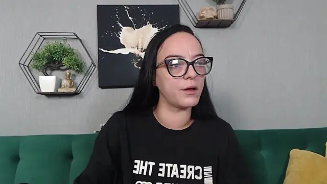 IzabelllNoir online show from 01-07-26, 10:40