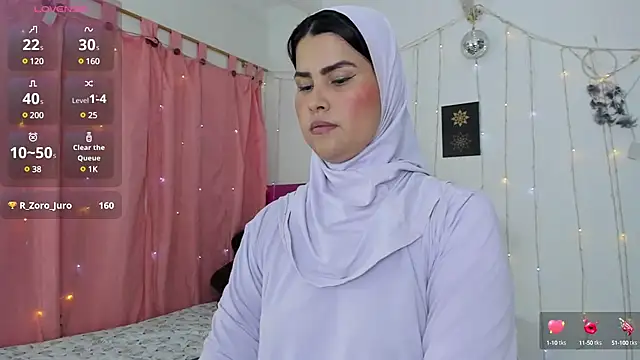 AishaAmin  online show from 01-28-25, 03:14