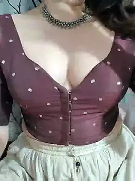 Brown Maxi online show from 02-16-25, 03:27