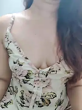 Brown Maxi online show from 05-31-26, 06:09