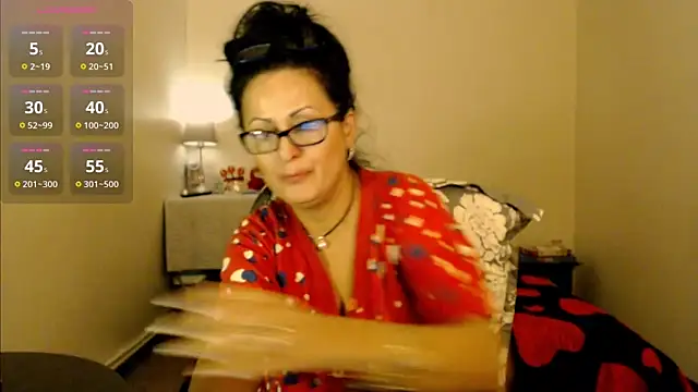 Snapshot of YourDreamLoverr chatting on 02-12-25, 11:51 YourDreamLoverr online show from 02-12-25, 11:51