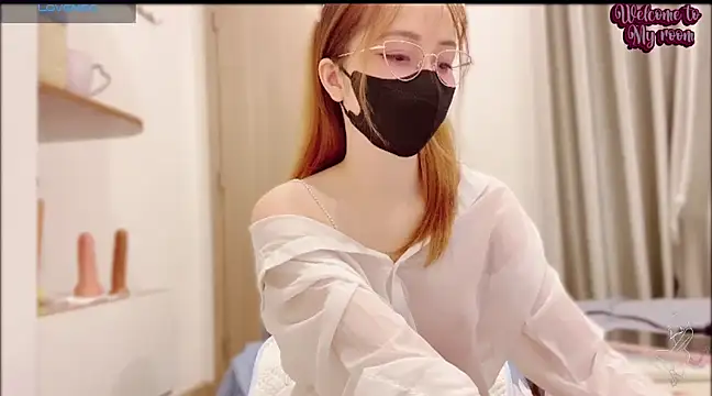 Snapshot of Jenny_368 chatting on 03-07-25, 12:56 Jenny 368 online show from 03-07-25, 12:56