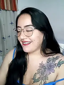 Snapshot of kirara_dirty chatting on 01-10-25, 05:15 kirara dirty online show from 01-10-25, 05:15