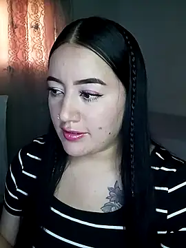 Snapshot of kirara_dirty chatting on 02-08-25, 04:04 kirara dirty online show from 02-08-25, 04:04