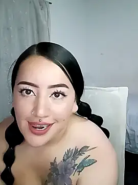 Snapshot of kirara_dirty chatting on 02-11-25, 04:33 kirara dirty online show from 02-11-25, 04:33