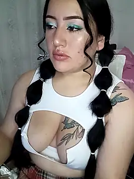 Snapshot of kirara_dirty chatting on 03-09-25, 05:44 kirara dirty online show from 03-09-25, 05:44