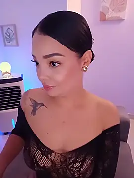 Sara LipsX online show from 02-11-26, 01:10