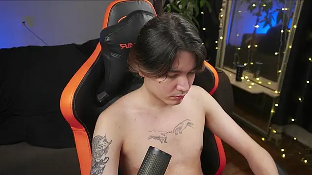 cherrydany online show from 02-17-26, 03:14