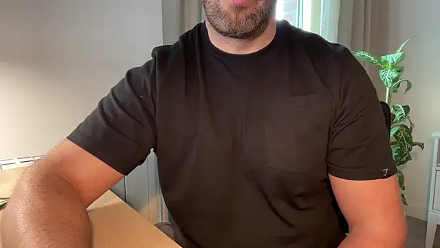 Mr Beef online show from 01-31-25, 03:33