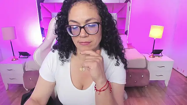 Aliciia cute1 online show from 01-31-25, 10:10