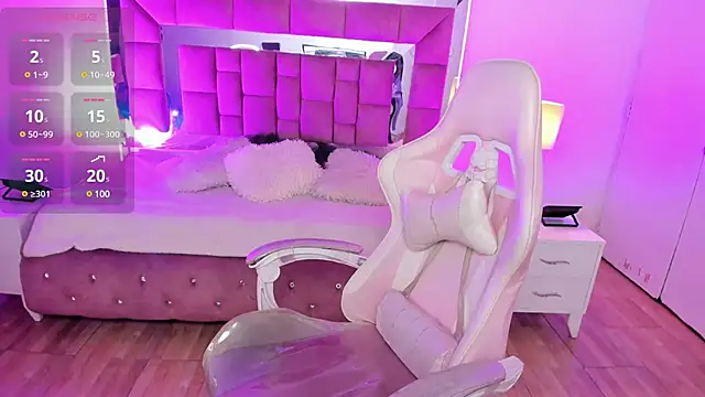 Aliciia cute1 online show from 03-06-25, 09:09