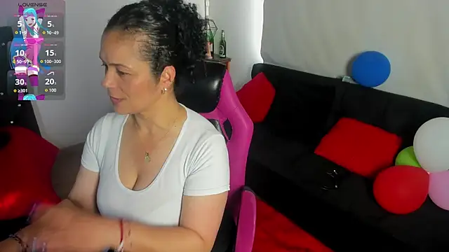 Aliciia cute1 online show from 03-02-26, 09:43