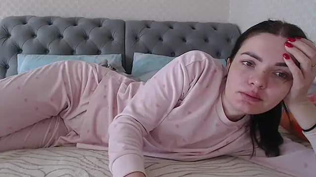  JustmeHere  online show from 02-01-26, 09:30